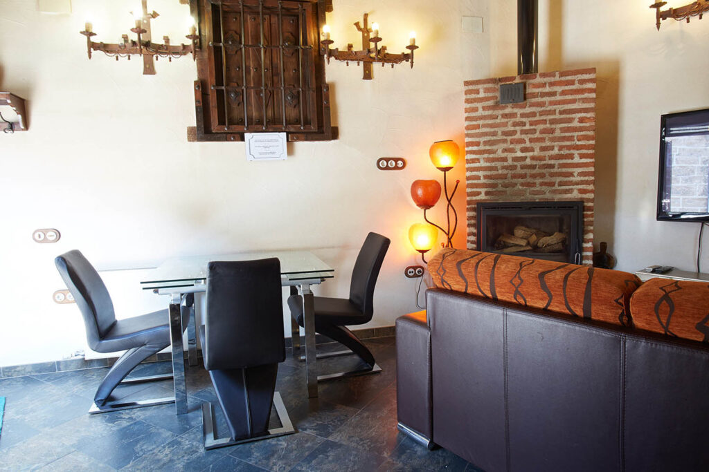 Casa de Cucú en Navaluenga